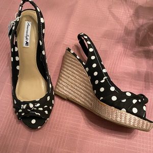 American Eagle Wedge Shoes
